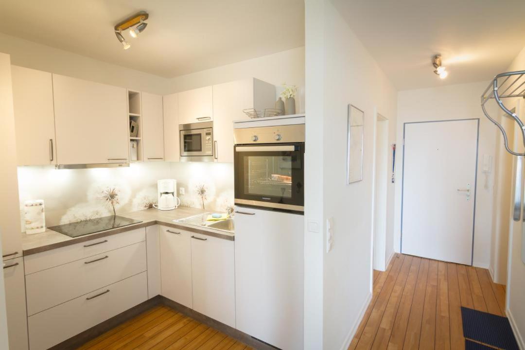 Apartment Ostseeblick Direkt Am Suedstrand - Mit Strandkorb Fehmarn