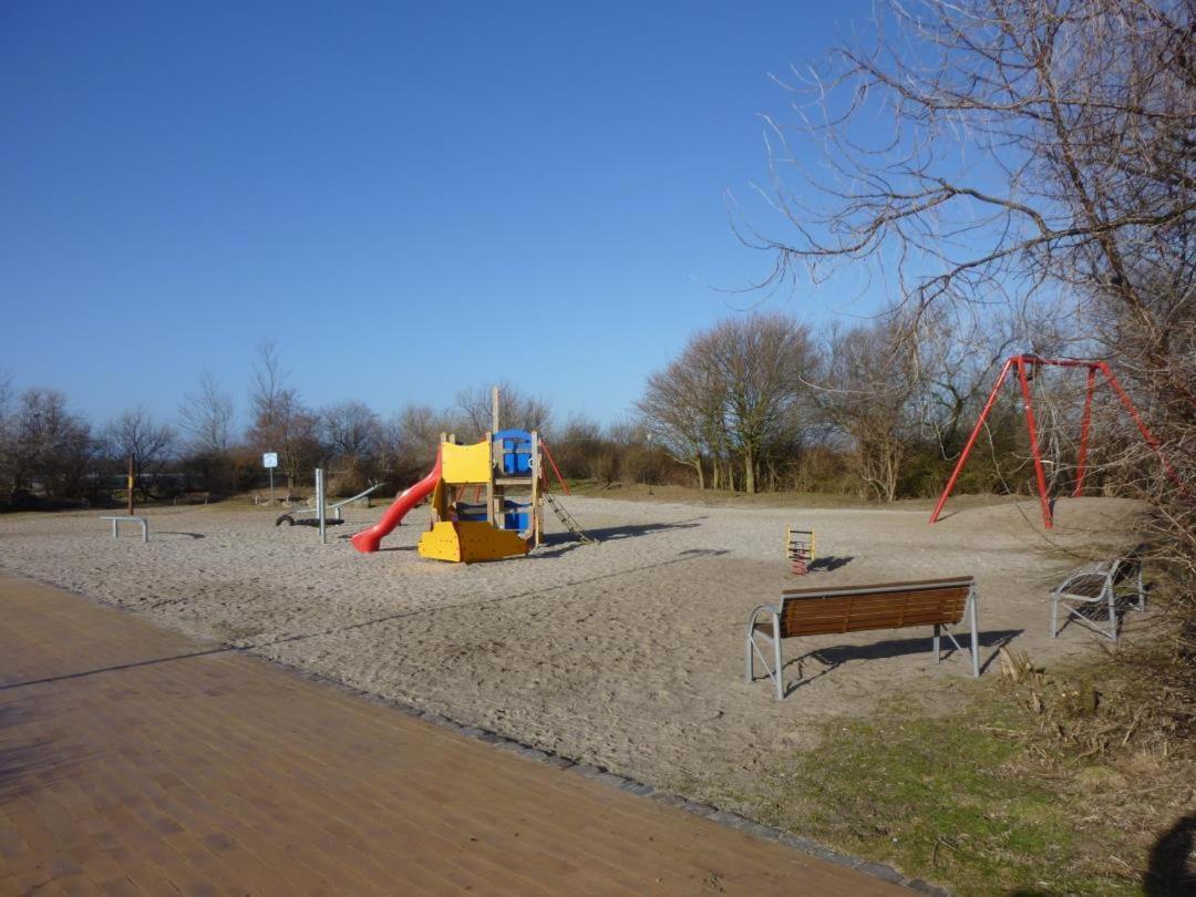 Apartment Ostseeblick Direkt Am Suedstrand - Mit Strandkorb Fehmarn